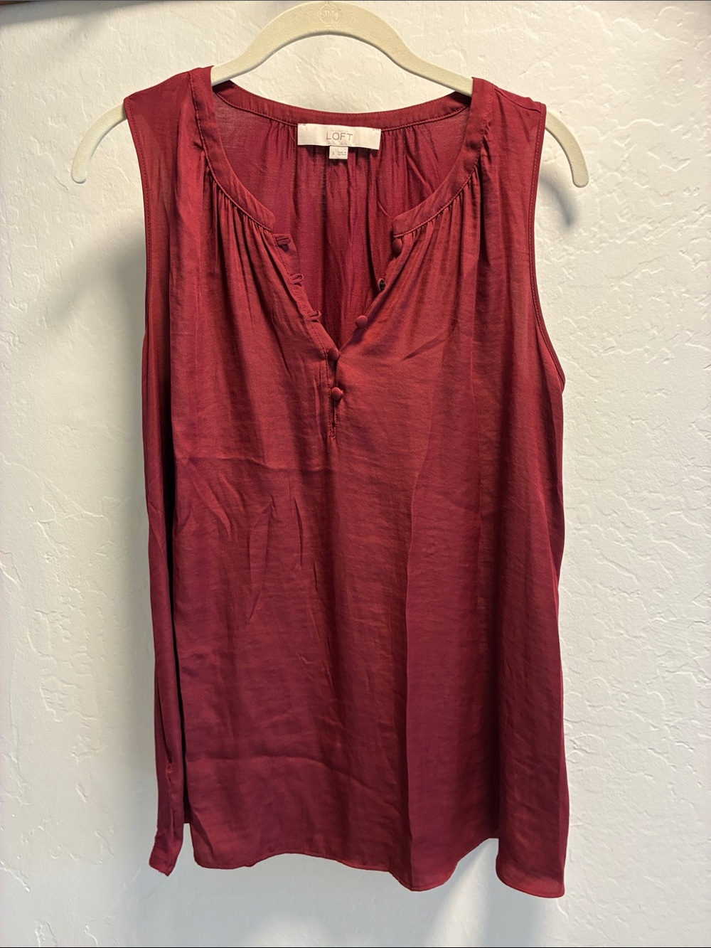 LOFT Button-Front Sleeveless Blouse in Roseberry Size Small